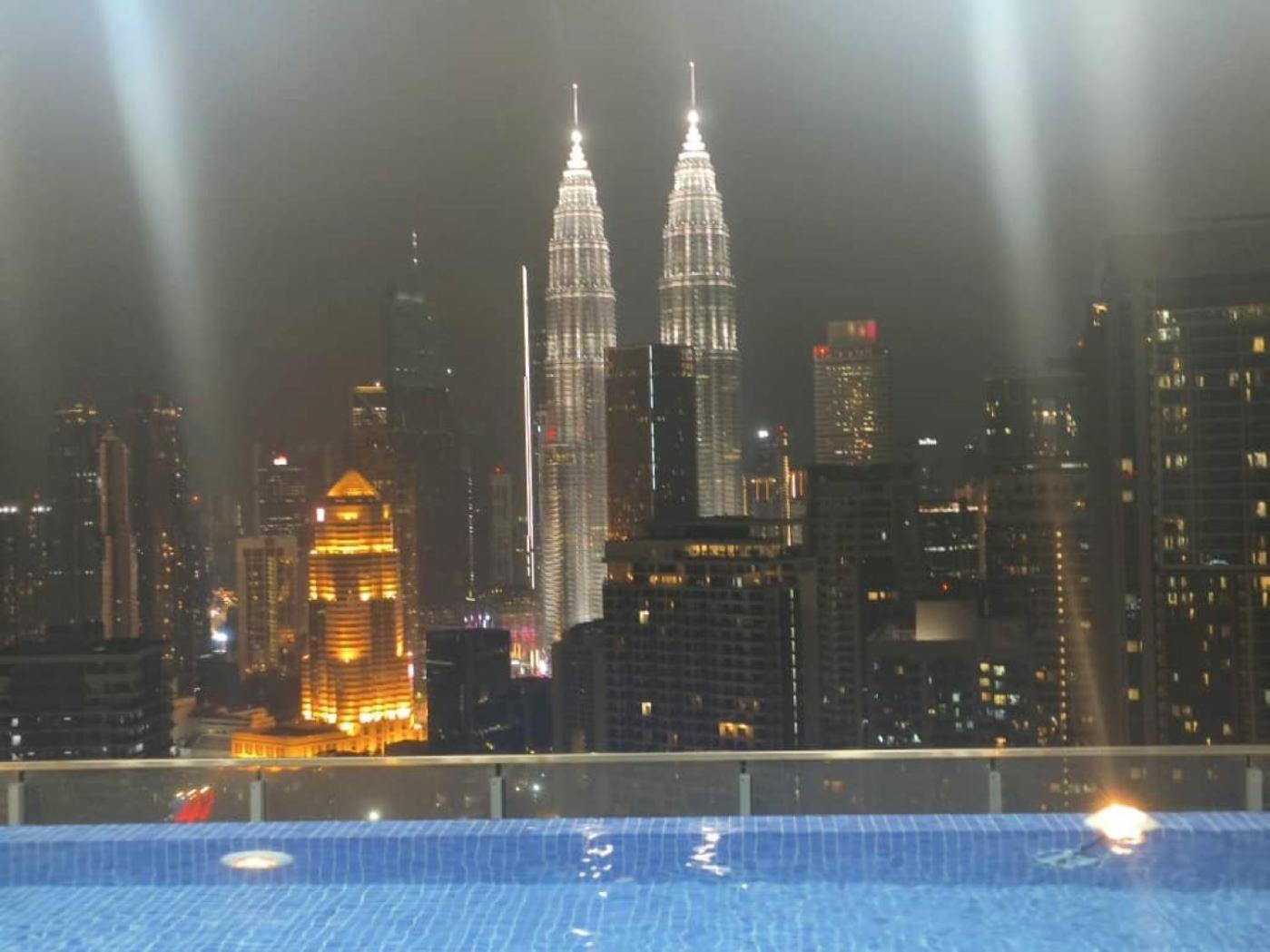 The Luxe Suites Infinitum Klcc Kuala Lumpur Buitenkant foto